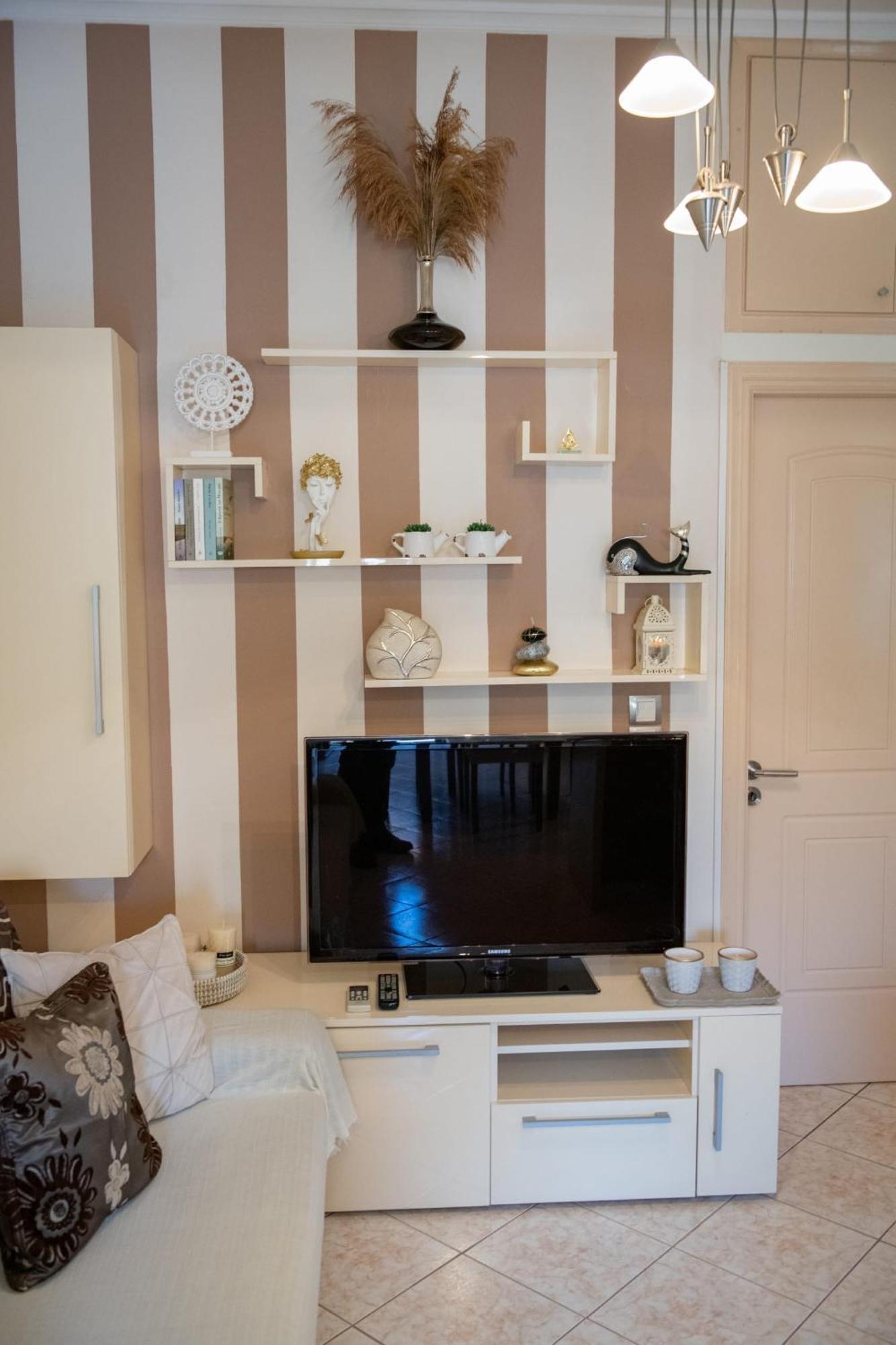 Ancient Port House Apartment Mytilene Bagian luar foto